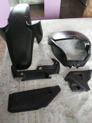 Carenagem da XRE 2015