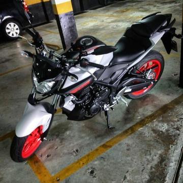 Moto MT-03 Yamaha 321cc 2020 - 2019