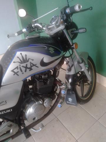 Moto muito boa - 2011