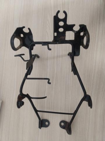 Aranha do Farol Fazer 250