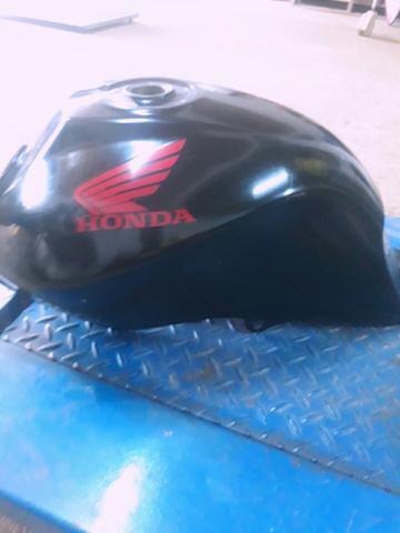 Vendo tanque da fan 150 2011
