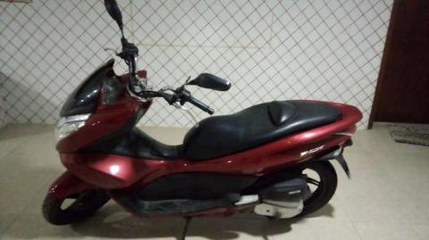 PCX-Vermelha 150 2013/2014 Novíssima - 2013