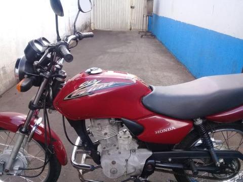 Moto Honda CG 125 Titan KS - 2004