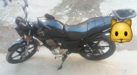 Vende - se moto - 2010