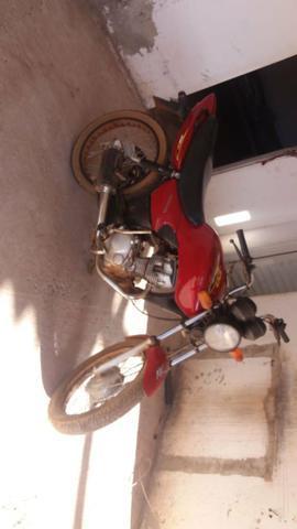 Moto muito boa - 2003