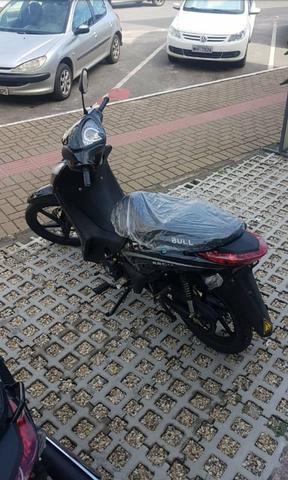 Moto ciclomotor nova 3 meses de uso - 2019