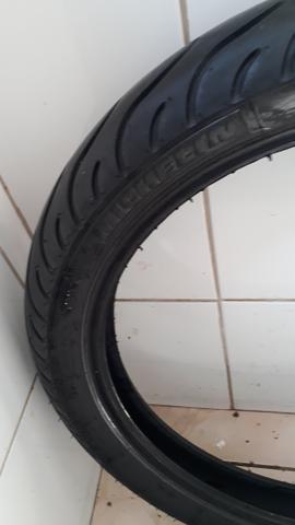 Vendo peneu Michelin 90/90-18 com uma semana de uso