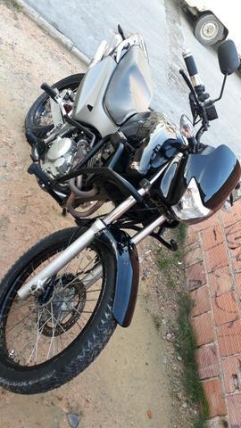 Vendo ou troco por outra - 2007