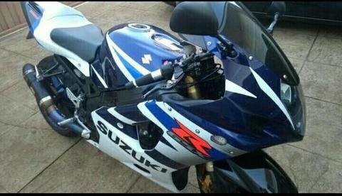 SUZUKI SRAD GSX-R 1000cc LINDA MOTO!!! - 2005