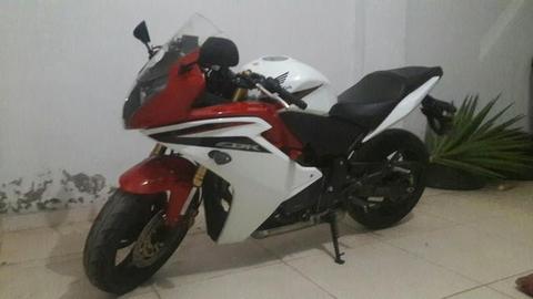 Vendo CBR 600 2013 - 2013