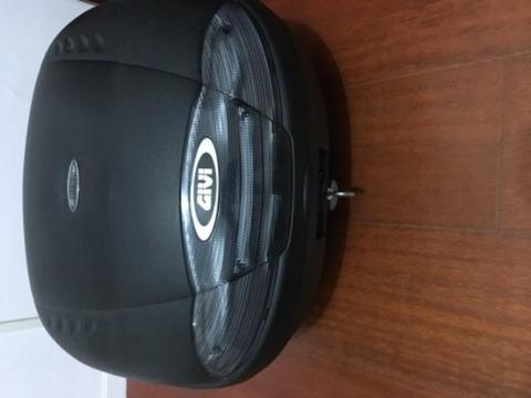 Baú de moto 45 litros GIVI