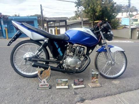 Motocicleta de arrancadão!!! - 2017