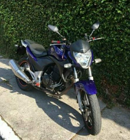 Moto CB 300 - 2011