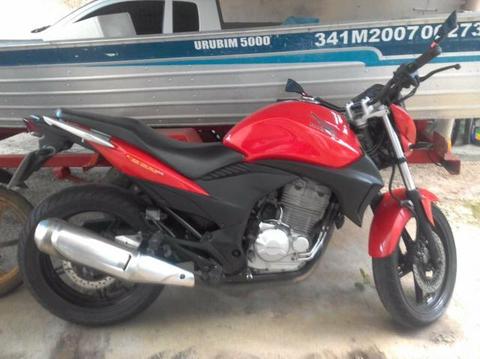 Vendo CB300, ano 2012 - 2012