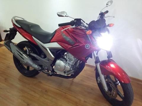 Fazer 250 vermelha 2011 - 2011