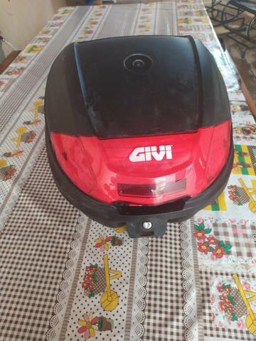 Bau para moto Givi