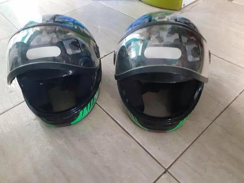 Vendo esses 2 capacete