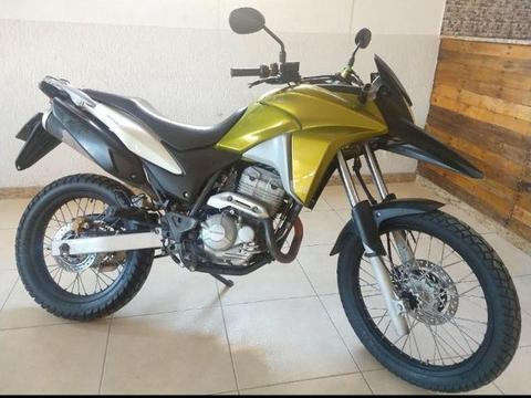 Vendo xre 12/12 10 mil - 2012