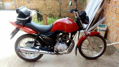 Vendo moto fan 125 por 4.500 - 2013