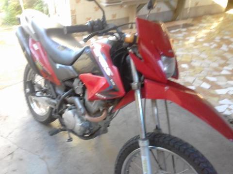 Vendo moto - 2014