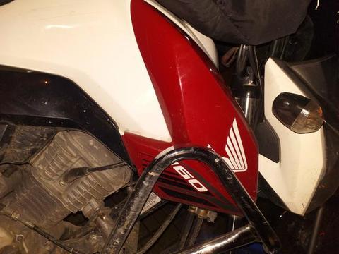 Troco aba vermelha da fan por branca