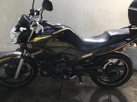 Moto Yamaha Fazer 250cc - 2014