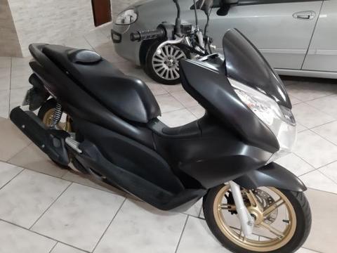 Honda PCX 150/DLX - 2015/2015 - Gasolina - 14 mil km - em ótimo estado - 2015