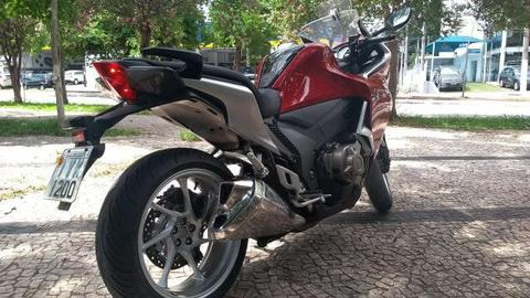 Honda VRF 1200F - 2010