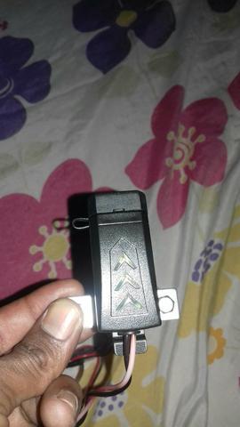 Carregador usb pra moto