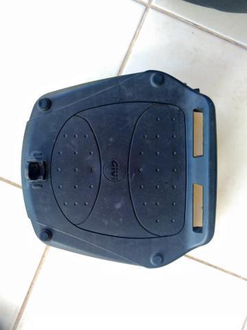 Baú Givi 47lts** encosto e bagageiro