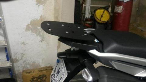 Bagageiro / suporte scam preto ? Yamaha Tenere 250 do ano 2016 em diante