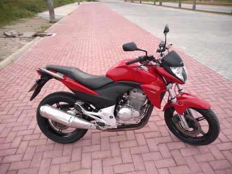Cb300r 2014 flex com apenas 18 mil km - 2014