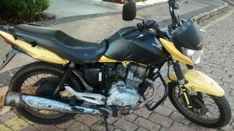 Vendo moto Honda 150 - 2012