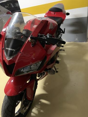 Vendo CBR RR 2008 modelo raro - 2008