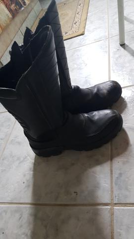 Vendo Bota Cano Longo