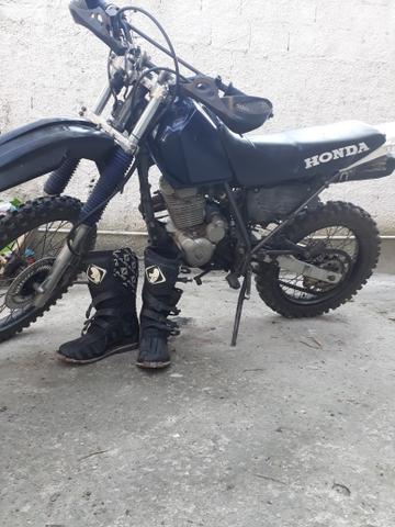 Moto de trilha XR200 - 1997