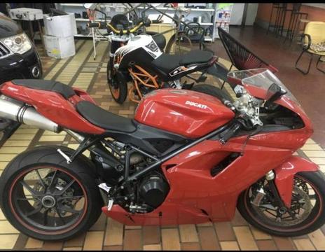 Vendo ou troco Ducati 1198 vermelha - 2011