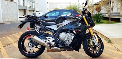 BMW S1000R Preta - 2015