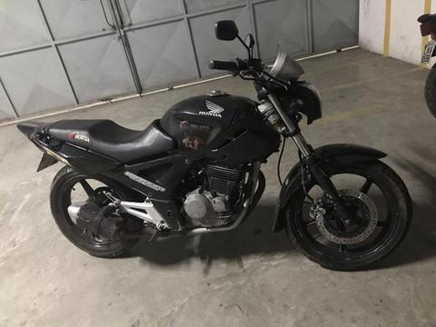 Moto Twister -VENDO ou TROCO!!!!! - 2004