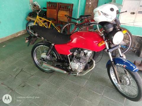 Cg Titan 125 ano 2002 dok atrasado - 2002