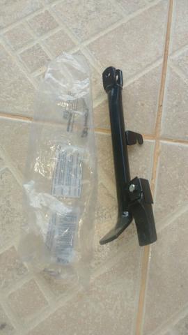 Descanso lateral 25$ guidom 20$ titan/fan 150 2004 a 2015