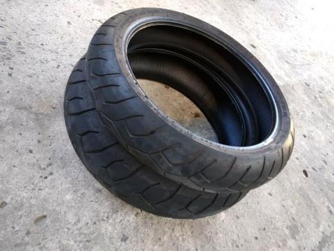 Jogo de pneus Pirelli Diablo Hornet CBR XJ Ninja