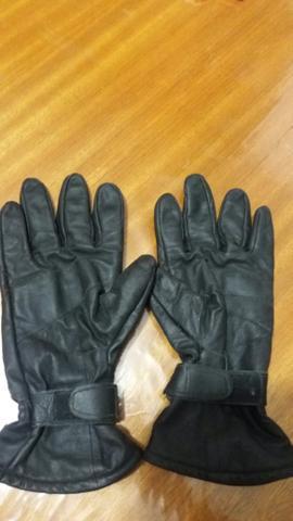 Vendo luva de couro motoqueiro leia anúncio