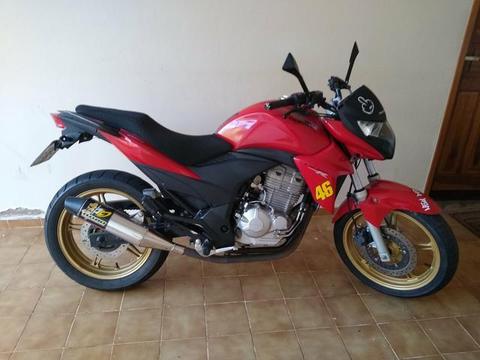 Cb 300 2015 - 2015