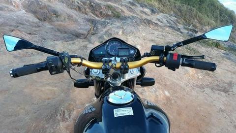 Moto em perfeitas condições - 2012