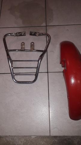 Vendo churasqueira e paralama da cg 2002 50$