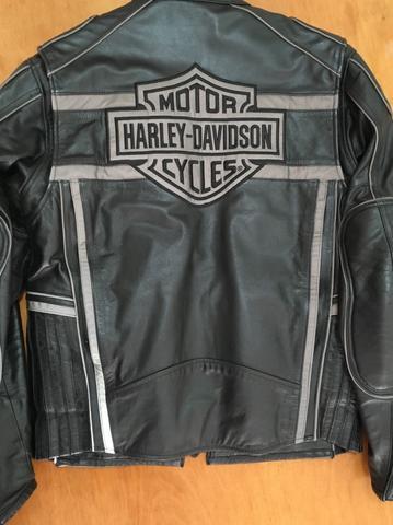 Jaqueta de couro original Harley Davidson TAM M novíssima