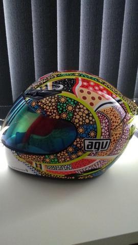 Vendo capacete original agv tamanho 57/58