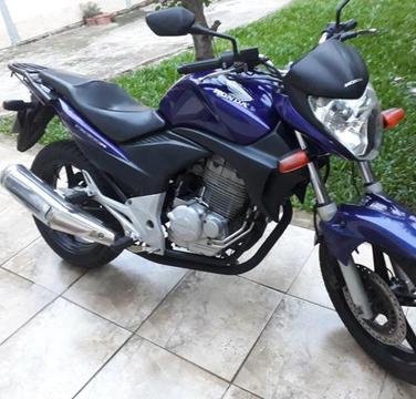 Honda CB 300R ano 2011 cor azul - 2011