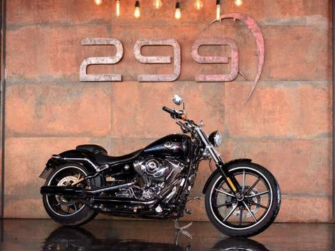 Harley-Davidson Breakout - 2015